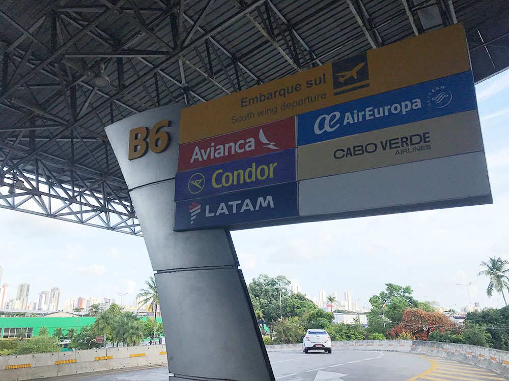 Terminal de Embarque no Aeroporto do Recife